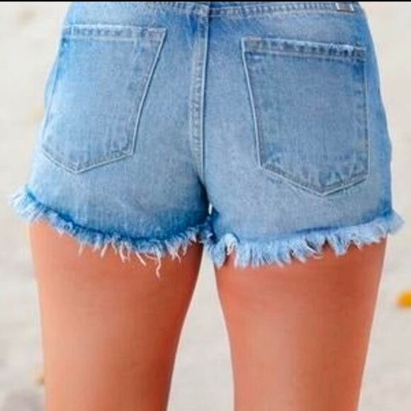 Shorts Juniors Fringed Shorts Size 3 KanCan Brand Brand New -Never Worn - Picture 3 of 6